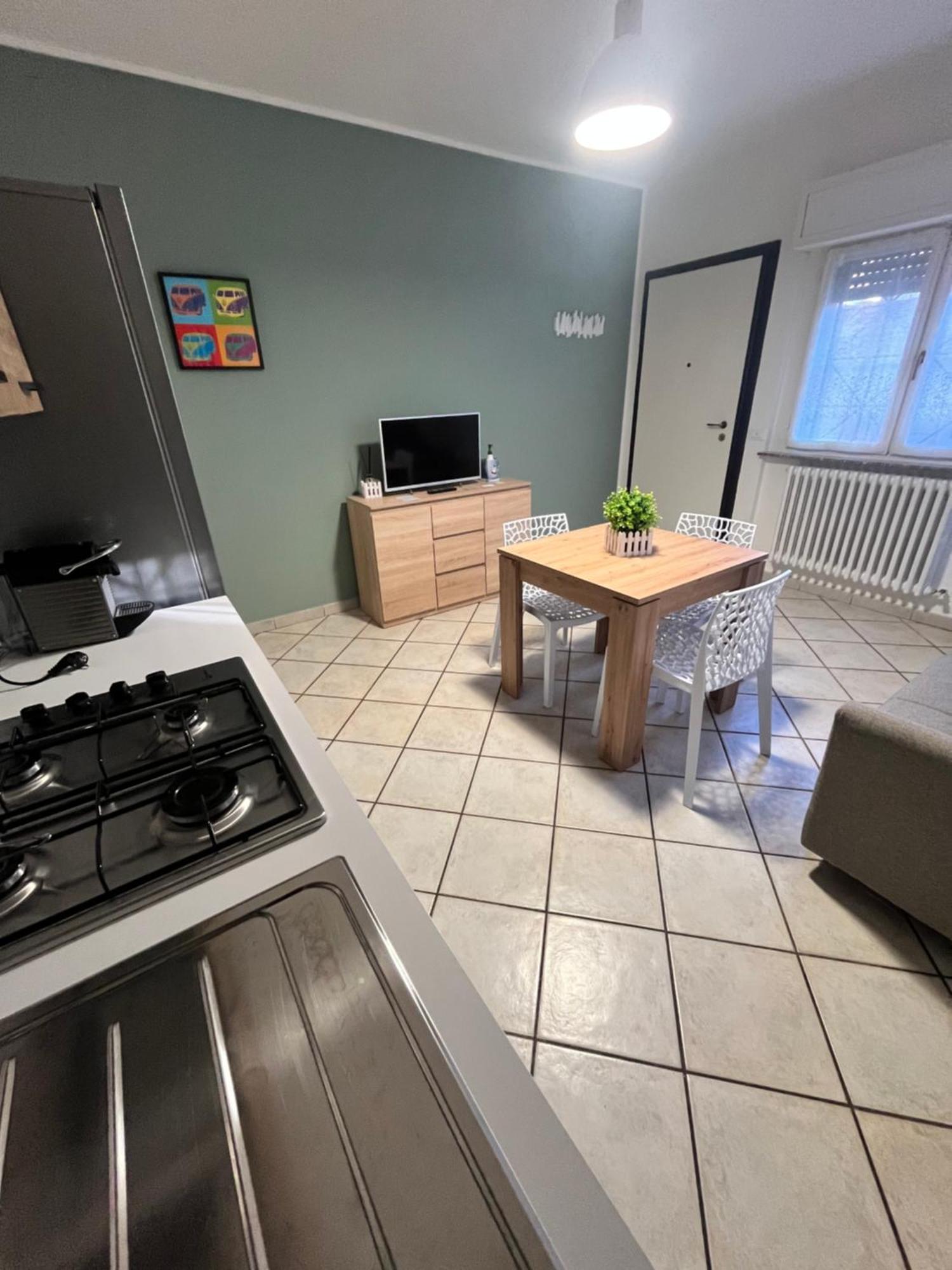 Appartamento In Villa Nico'S Home Gallarate Luaran gambar